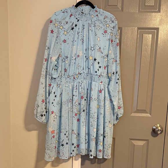 Torrid Blouson Sleeve Mock Neck Dress with Star Print - Picture 1 of 11
